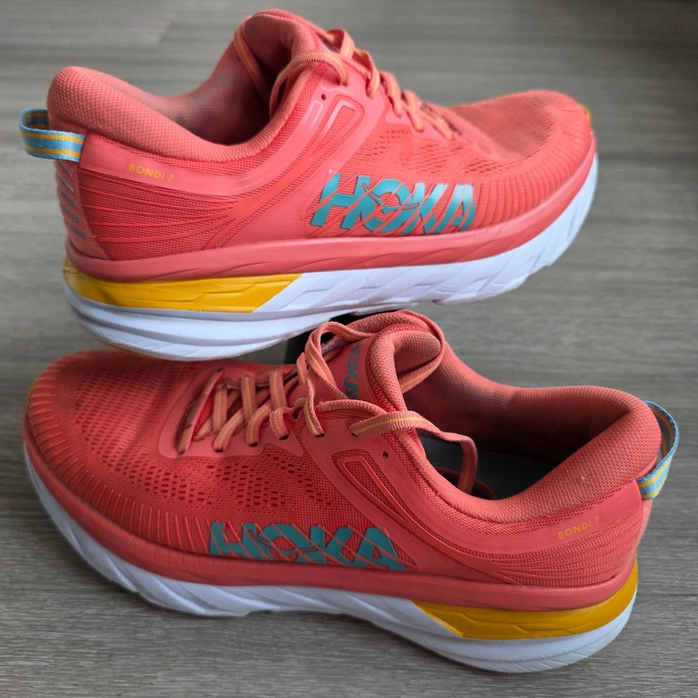 Hoka One One Bondi 7 Womens 10.5 Running Shoes Cantaloupe Orange 1110519 CCSD